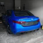 Alfa Romeo Giulia Carbon Fiber Achter kofferbak cover, Verzenden