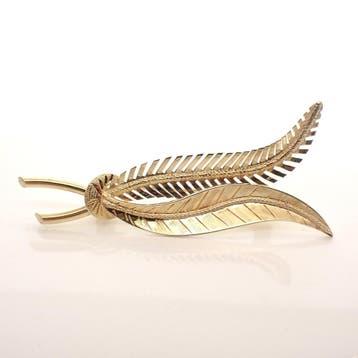 Gouden broche van twee veren, Ophalen of Verzenden, Gebruikt, Overige kleuren, Goud