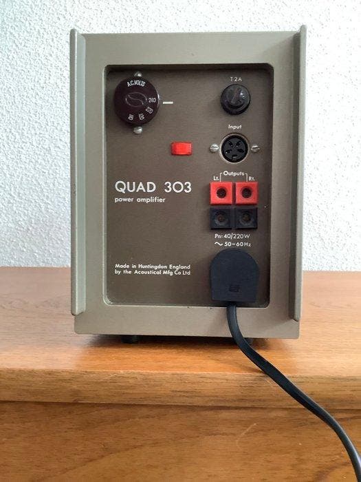 Quad - 303 Solid state eindversterker, Audio, Tv en Foto, Radio's
