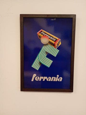 Ferrania - Reclamebord - Metaal, Audio, Tv en Foto, Fotocamera's Analoog, Nieuw