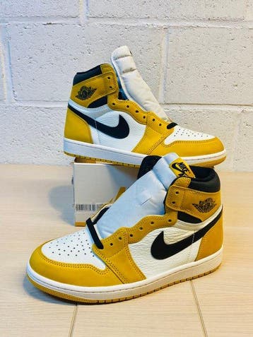 Air Jordan - One Retro Yellow Ochre Suede P42,5 - Sneakers -, Nieuw