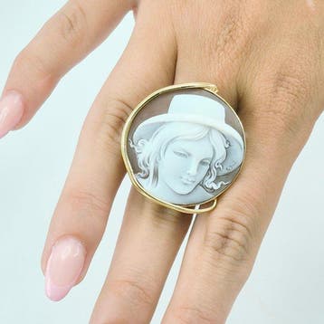 Zilver, Verguld - Ring - Handgegraveerde camee
