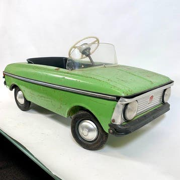Moskvich Trapauto Pedal Car USSR Sovjet Vintage - Blikken