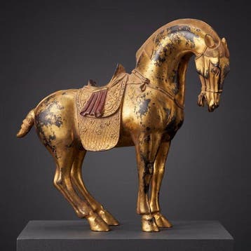 Exclusief Tang-Dynastie stijl paard 26 cm / 2.7 kg - Brons -, Antiek en Kunst