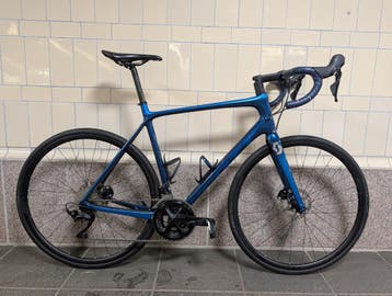 Scott Addict 20, Mt-L-56, 22 SPD, Shimano 105, Disc, 178-188, Overige merken, 28 inch, Carbon, Heren