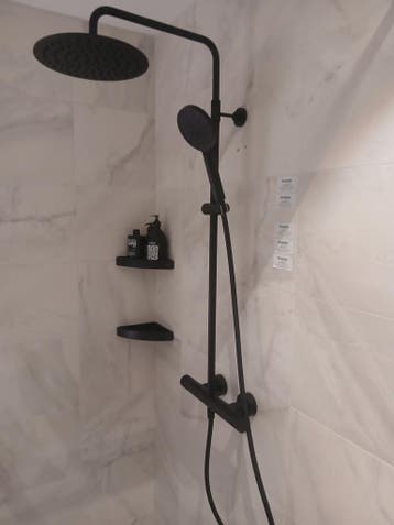 Regendoucheset Lavion gestructureerd zwart 0002 - 47, Doe-het-zelf en Verbouw, Ophalen, Nieuw, Douche