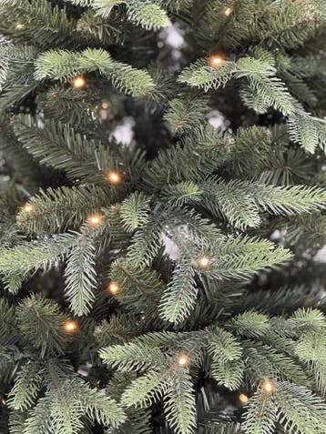 XMS-Trees Kunstkerstboom Whistler H150xØ111cm inclusief LED, Diversen, Ophalen of Verzenden, Nieuw