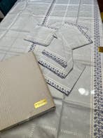De Witte-Lietaer - Tafelkleed (7) - 175 cm - 132 cm -, Antiek en Kunst, Antiek | Kleden en Textiel