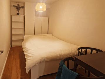 Kamer te huur in s-Gravenhage - 9 m² - 1 kamer(s), Den Haag