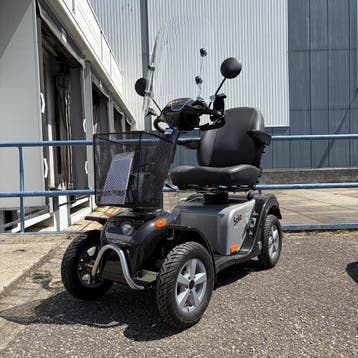 Scootmobiel QS4 | Life and Mobility (SHOWROOMMODEL), Life and Mobility, Gebruikt, Ophalen of Verzenden, 16 km/u of meer