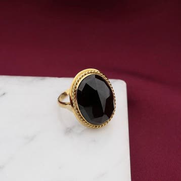 Gouden statementring met granaat; 14 karaat; ringmaat 18, Sieraden, Tassen en Uiterlijk, Ringen, 18 tot 19, Gebruikt, Ophalen of Verzenden