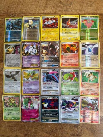 Pokémon - 20 Mixed collection - Various sets, Hobby en Vrije tijd, Nieuw