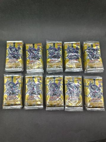 Konami Yu-Gi-Oh! Invasione: Vendetta – Lotto 100 Bustine, Nieuw