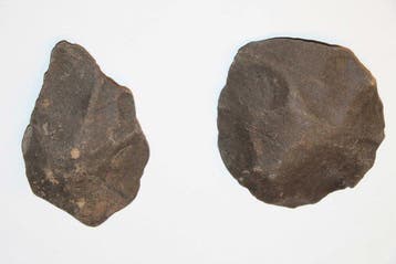 Paleolithisch Steengoed Bifaces - 125 mm (Zonder