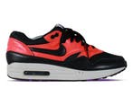Nike Air Max 1 iD Black Infrared • 44.5, Ophalen of Verzenden, Nieuw, Nike, Sneakers of Gympen