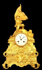 Figurale pendule - Allegory of the Royal Musketeer