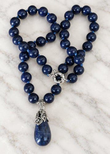 Ketting van natuurlijke lapis-lazuli uit Egypte met hanger