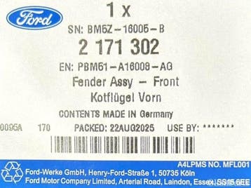 Ford Focus III rechter zijscherm voorscherm rechts 2171302, Ophalen, Gebruikt, Voor, Ford