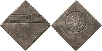 Klippenfoermige Weißmetallgußplakette 1990 Bischofswerda, Verzenden