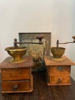 Koffiemolen (3) - Hout, Messing, IJzer - Antieke