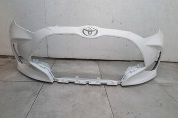voorbumper Toyota Yaris IV 521190D400, Verzenden, Gebruikt