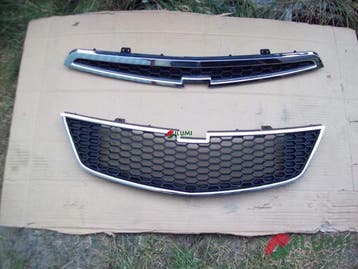 Grill CHEVROLET Spark 2010-2012 - Gebruikt, Verzenden, Gebruikt