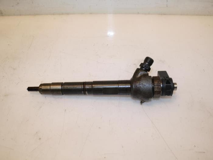 Verstuiver (diesel) Volkswagen Golf O115355, Auto-onderdelen, Motor en Toebehoren, Ophalen of Verzenden
