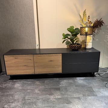 Tv-meubel Verdo - Eikenhout Zwart - IN.HOUSE, Eikenhout, Nieuw, Ophalen of Verzenden, 200 cm of meer