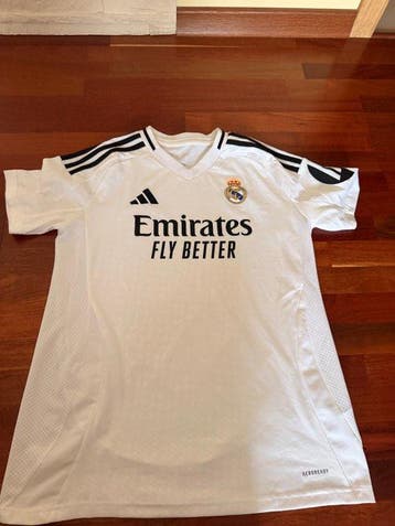 Real Madrid - Spaanse voetbal competitie - 2025 -, Nieuw