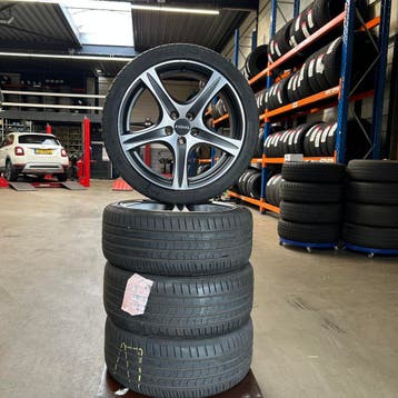 18 inch velgenset | 5x110 et35 | 225/40-18 | 0626-06, Ophalen, 18 inch, Gebruikt, Banden en Velgen