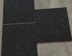 First Forward Antraciet Mix - Restpartij Tapijt - 23 m², Nieuw, Ophalen of Verzenden, Tapijttegels, Modern