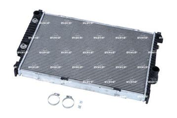 Radiateur o.a: BMW, 5 serie (E34), 7 serie (E32), Ophalen of Verzenden, Nieuw, BMW