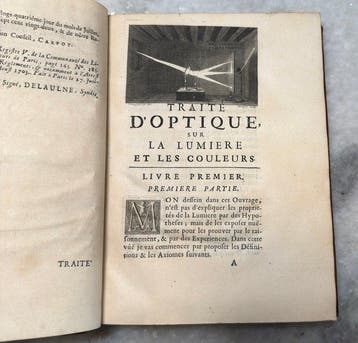 Sir Isaac Newton - Traité D’Optique Sur Les Réflexions,