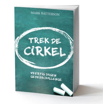 Trek de cirkel - Mark Batterson 9789493206151, Boeken, Verzenden, Zo goed als nieuw, Mark Batterson