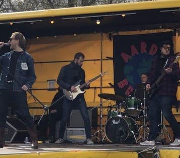 Hang Youth Tickets Paradiso Te Koop