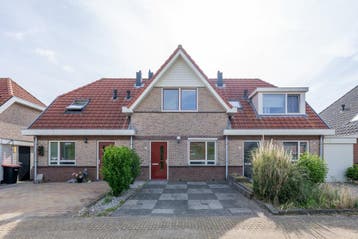 Huis Prof. Willem Schermerhornstraat in Grootschermer, Noord-Holland, Grootschermer