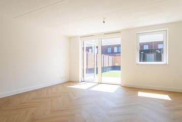 Huis Florence Nightingaleweg in Den Haag, Den Haag, Den Haag, Overige soorten, Via bemiddelaar