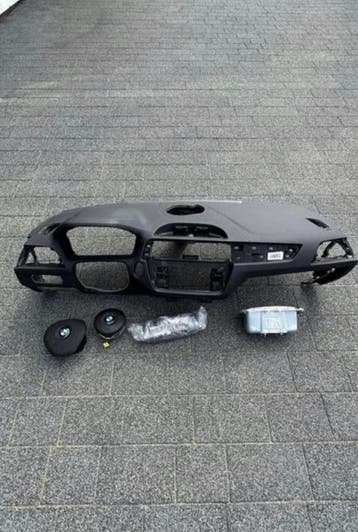 BMW F20 Dashboard set met airbags ,gordels – auto onderdele, Verzenden, Gebruikt, BMW