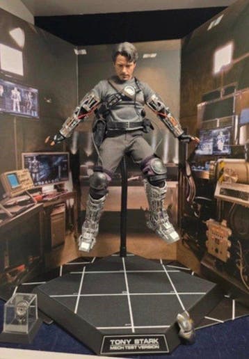 Hot Toys - Action figure Tony Stark Mech Test Version -