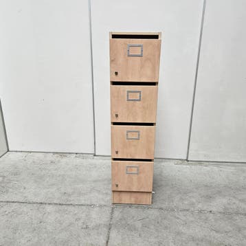 4-deurs Vepa lockerkast - 146x36x56 cm, Huis en Inrichting, Ophalen of Verzenden, Nieuw