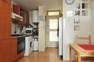 Te Huur Kamer Goeverneurlaan In Den Haag, Minder dan 20 m², Den Haag