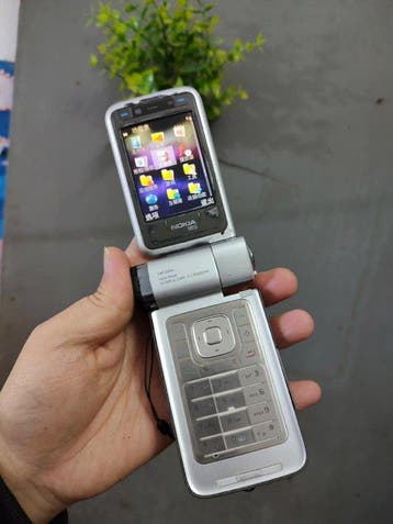 Nokia N93i Flip-Top Rotating Lens - Mobiele telefoon (1) -, Nieuw