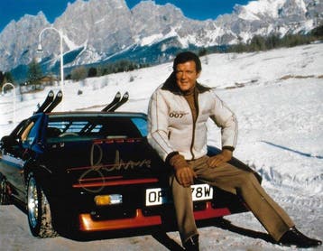 Roger Moore - Autographed Photo For Your Eyes Only James, Nieuw