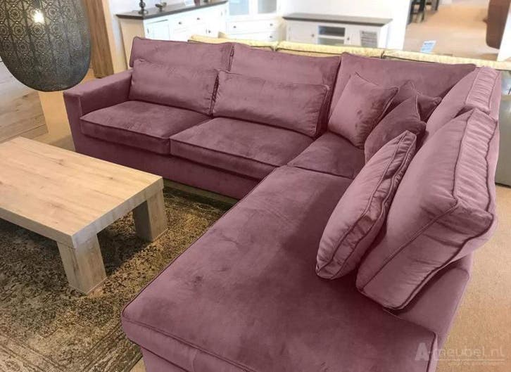 Oudenbosch Loungebank - hoekbanken - Roze, Huis en Inrichting, Banken | Sofa's en Chaises Longues, 150 cm of meer, Nieuw, 250 tot 300 cm