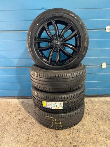 Originele MINI Countryman 17 inch zomerset met TPMS, Ophalen, Gebruikt, Banden en Velgen, 17 inch