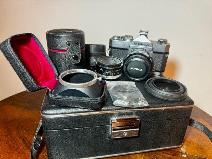 Konica Autoreflex T + 2x 1,8/52mm + acc. | Analoge camera, Audio, Tv en Foto, Fotocamera's Analoog