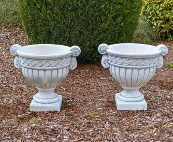 Bloempot (2) - Beton - 43 cm, Antiek en Kunst
