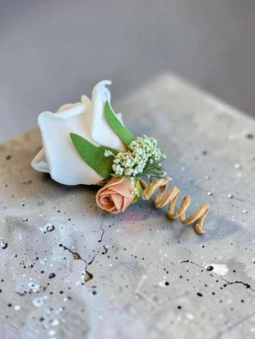 Corsage Roos Cremeroze, cava, creme CEM 1-1-1 Maatwerk, Ophalen of Verzenden, Nieuw