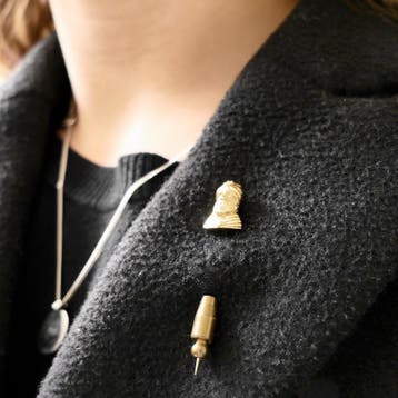Gouden reversspeld, dasspeld van een Arabier, Ophalen of Verzenden, Gebruikt, Goud, Goud
