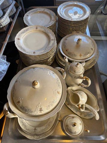 Schenzer Bavaria - Tafelservies (85) - Porselein, Goud